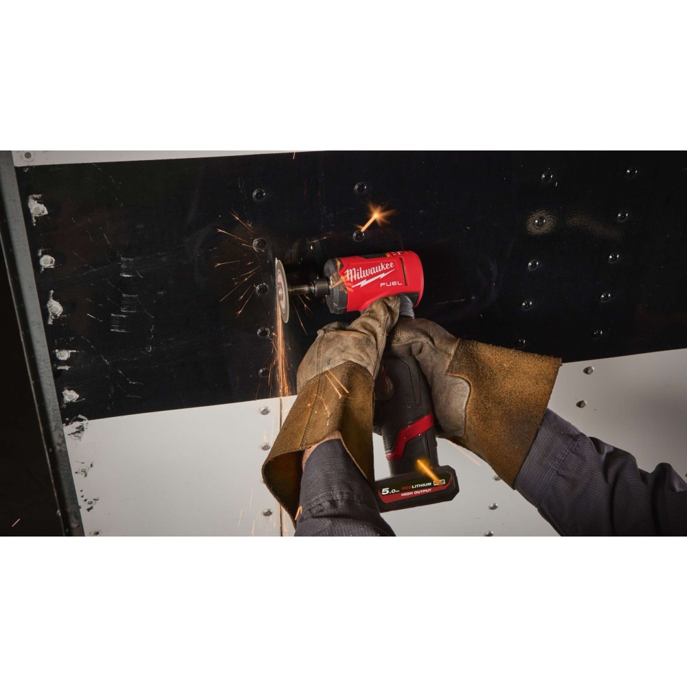 Аккумуляторная цанговая угловая шлифовальная машина Milwaukee M12 FDGA2-0