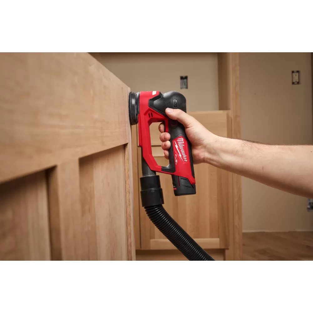 Аккумуляторная эксцентриковая шлифовальная машина Milwaukee M12 FSDR75-0B FUEL (Арт. 4933498232)