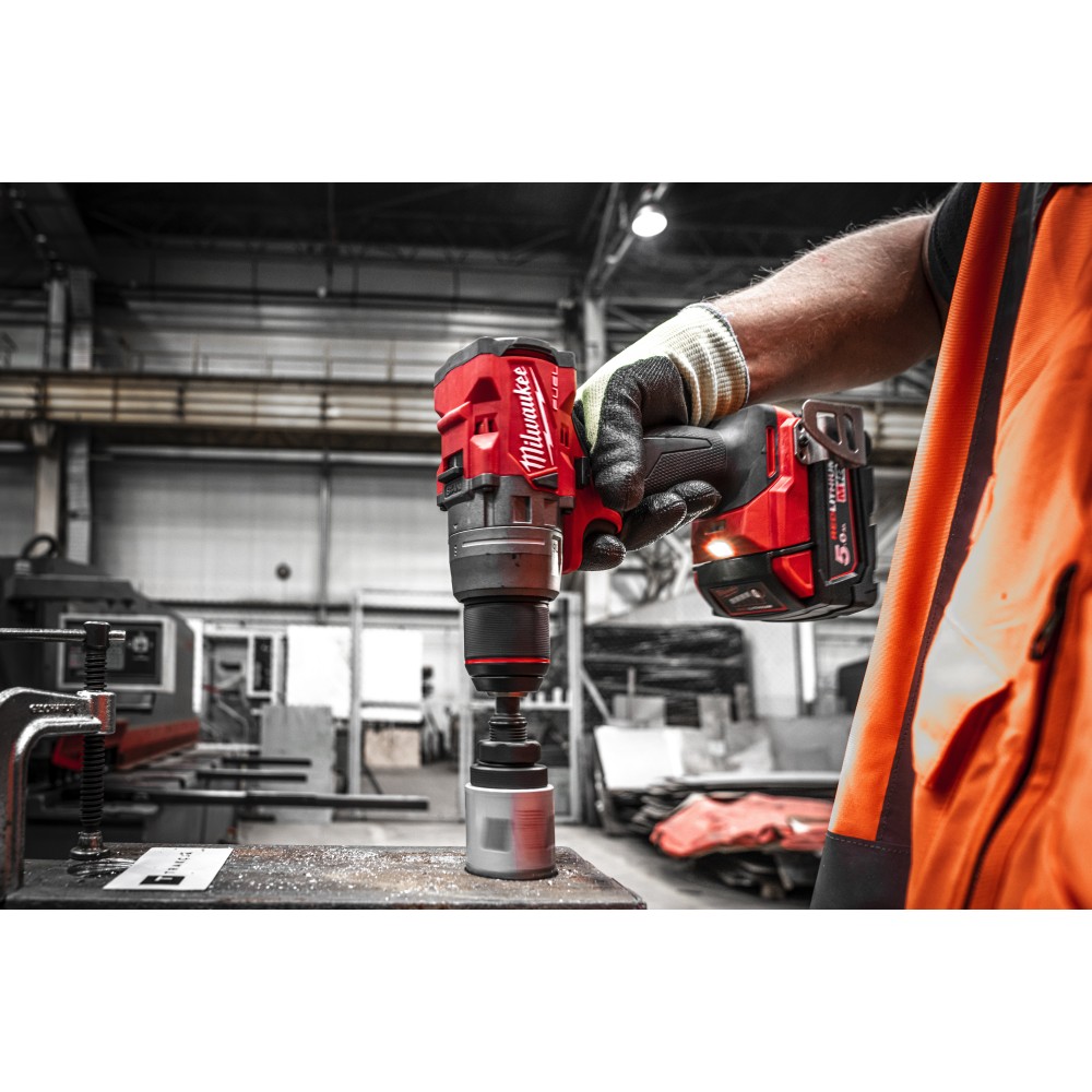 Аккумуляторная ударная дрель-шуруповерт Milwaukee M18 FPD3-0 (Арт. 4933498060)