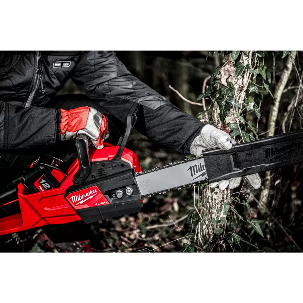 Аккумуляторная цепная пила Milwaukee M18 FCHS-122 FUEL  (Арт. 4933499217)