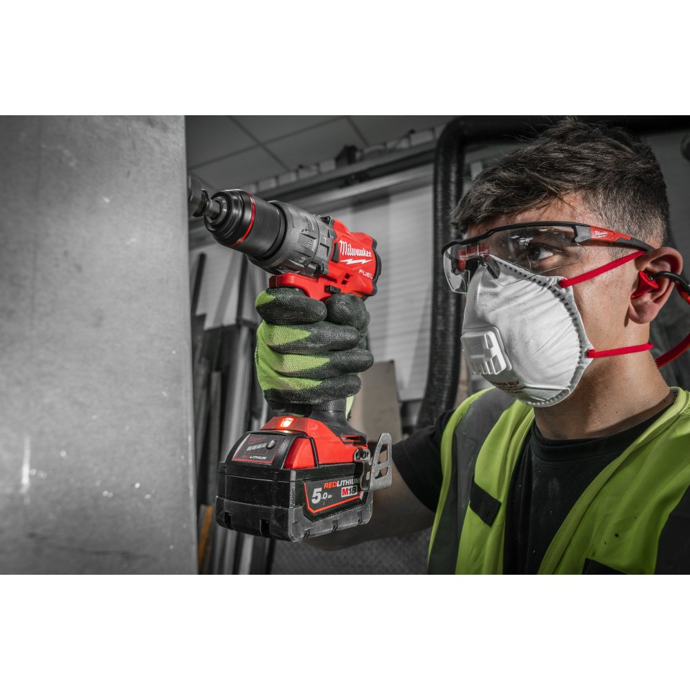 Аккумуляторная ударная дрель-шуруповерт Milwaukee M18 FPD3-0 (Арт. 4933498060)