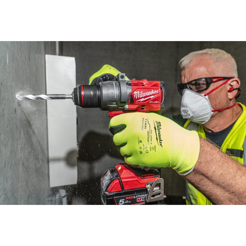 Аккумуляторная ударная дрель-шуруповерт Milwaukee M18 FPD3-0 (Арт. 4933498060)