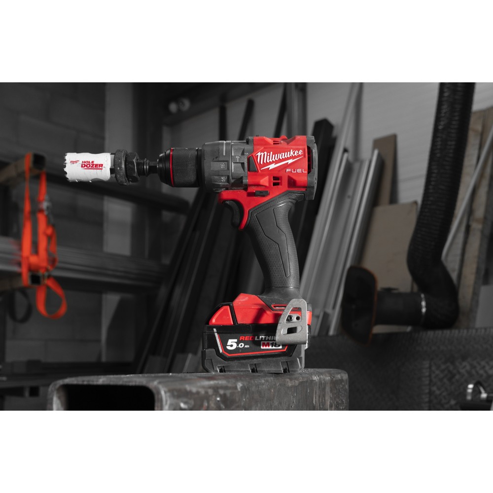 Аккумуляторная ударная дрель-шуруповерт Milwaukee M18 FPD3-0 (Арт. 4933498060)