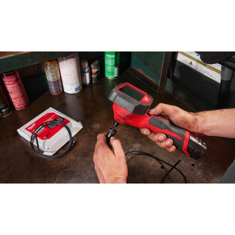 Аккумуляторный бороскоп Milwaukee M12 ATB-0C