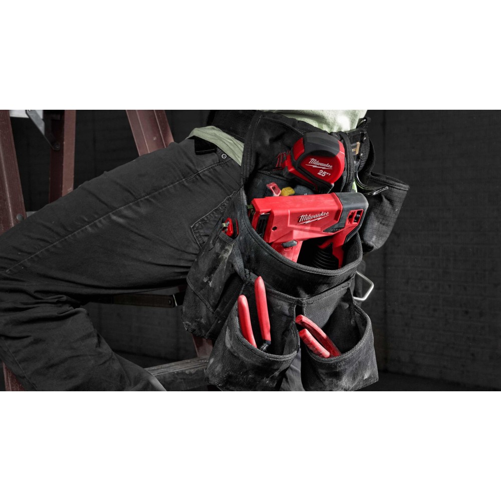 Аккумуляторный степлер Milwaukee M12 BST-202X