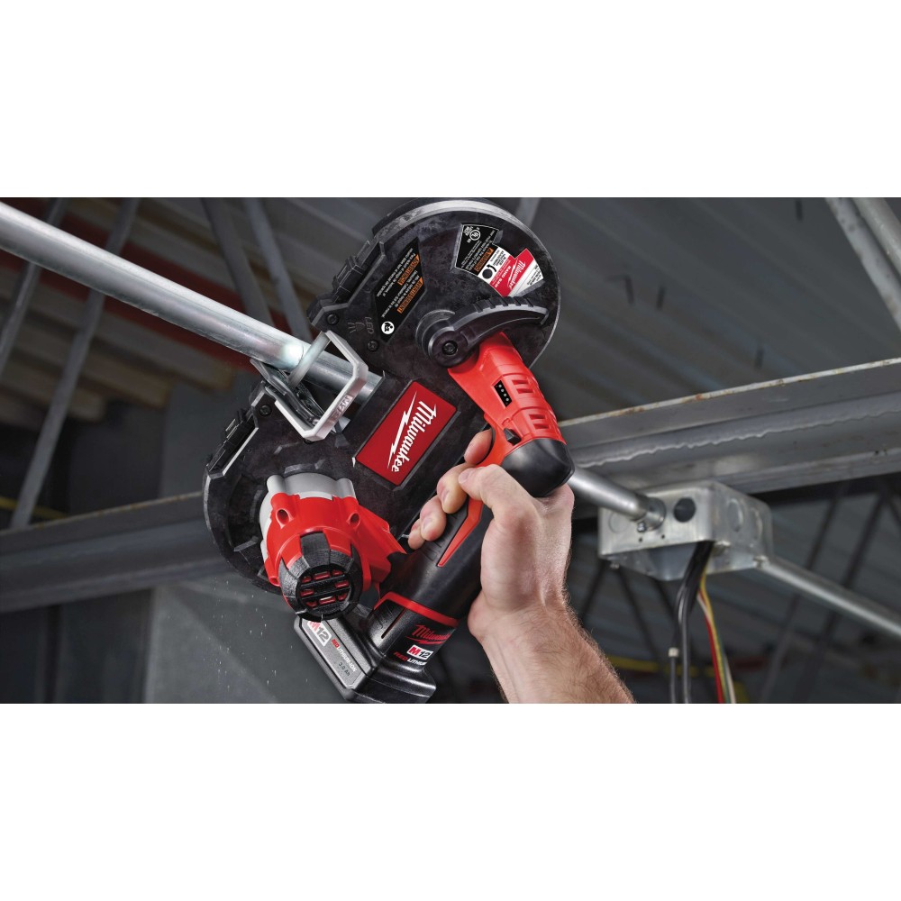 Ленточная пила Milwaukee M12 BS-0