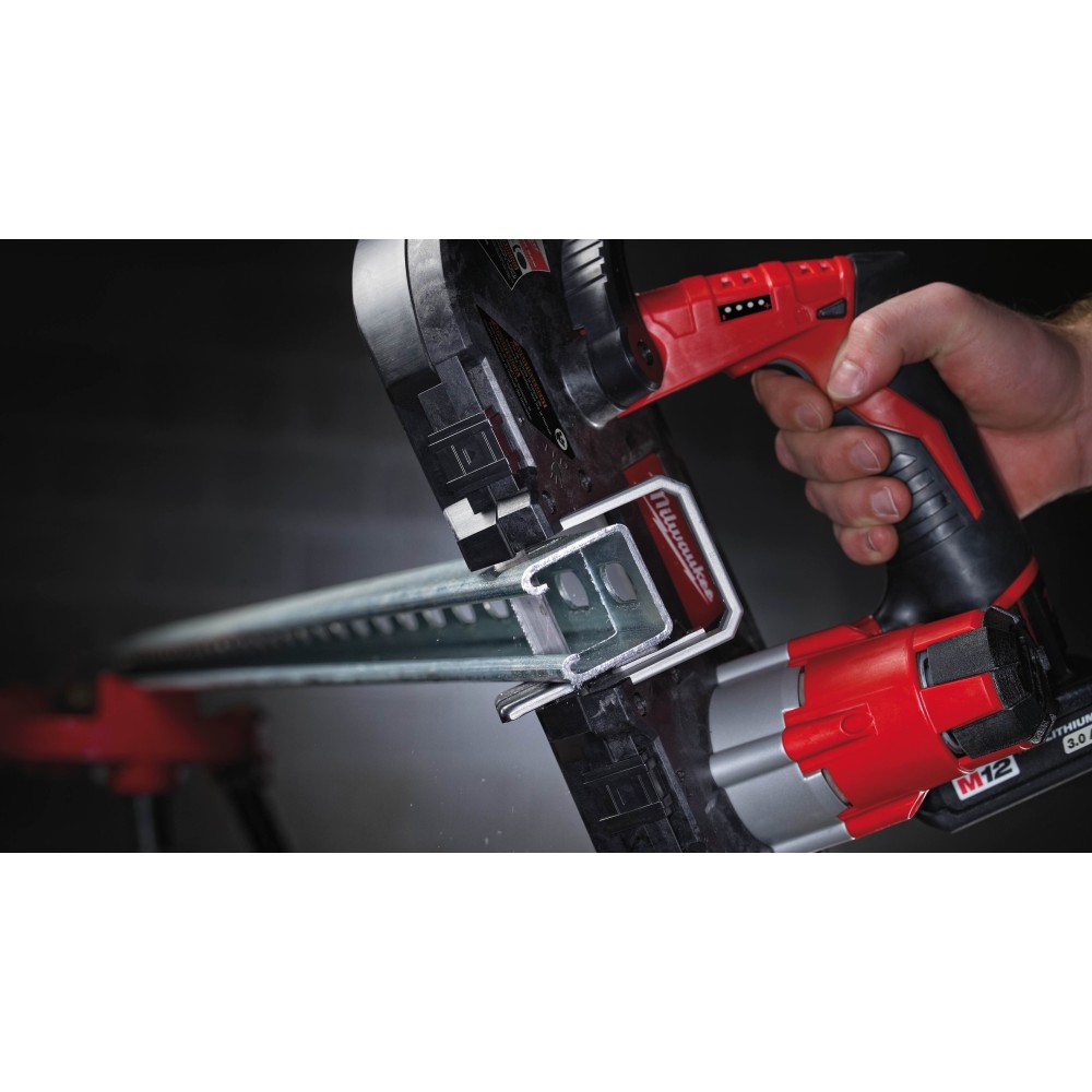 Ленточная пила Milwaukee M12 BS-402C