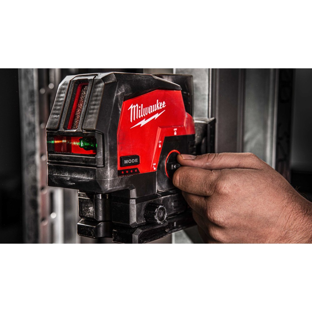 Аккумуляторный линейно-точечный лазерный нивелир Milwaukee M12 CLLP-0C