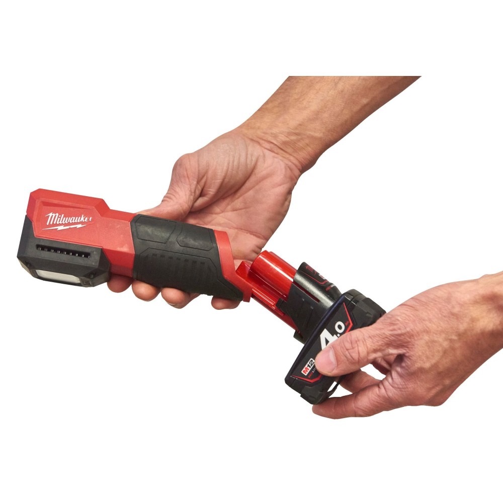 Аккумуляторный фонарь ДЛЯ ЦВЕТОПОДБОРА Milwaukee M12 CML-401