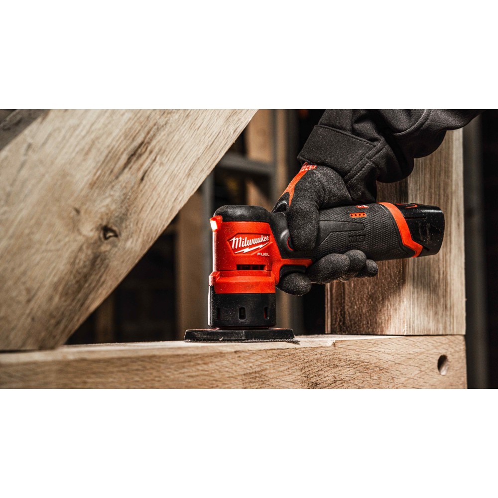 Аккумуляторная дельтавидная шлифовальная машина Milwaukee M12 FUEL FDSS-0B