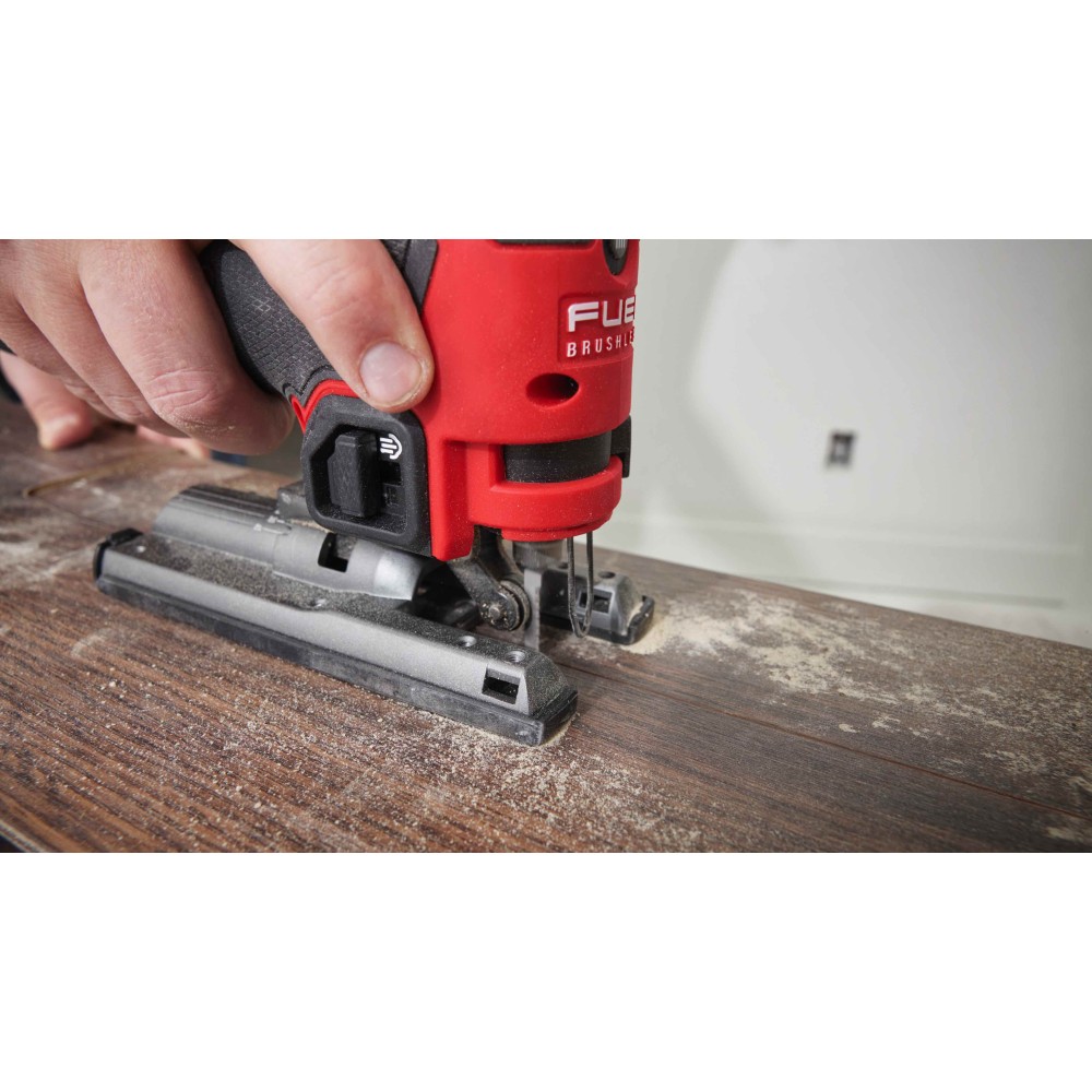 Аккумуляторный лобзик Milwaukee M12 FUEL FJS-422X