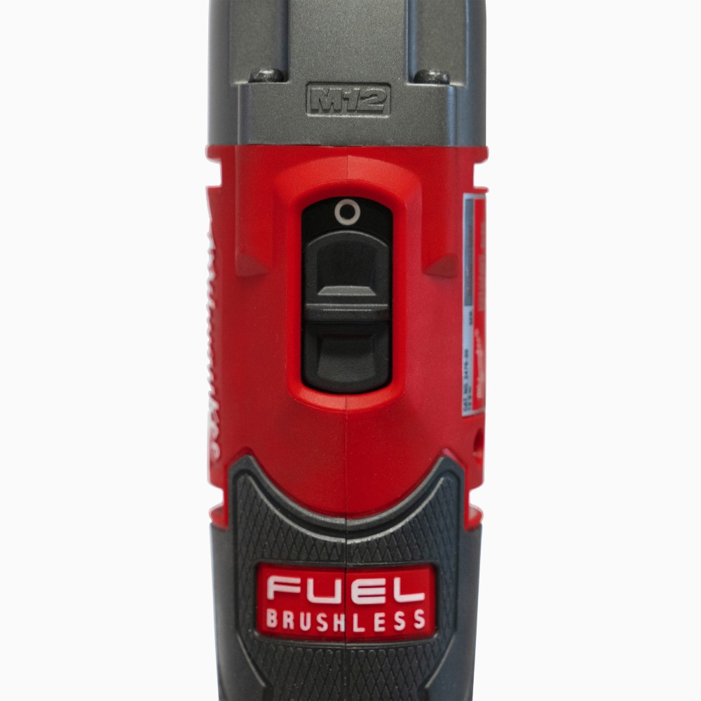 Аккумуляторные ножницы вырубные Milwaukee M12 FUEL FNB16-0