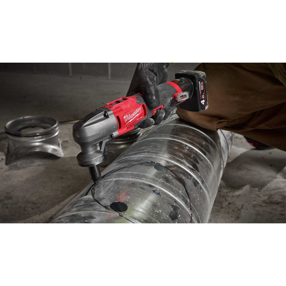 Аккумуляторные ножницы вырубные Milwaukee M12 FUEL FNB16-0