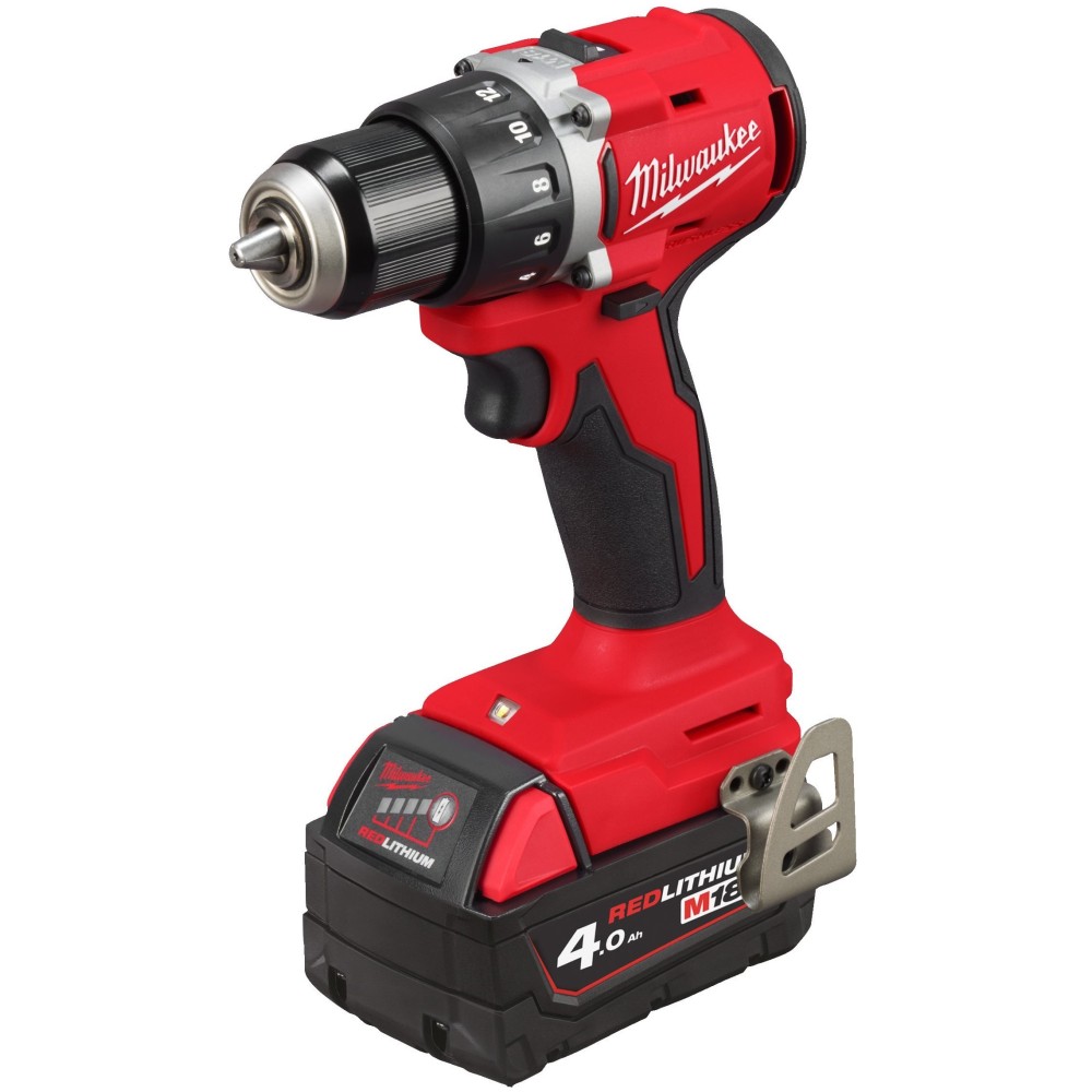 Аккумуляторная компактная дрель-шуруповерт Milwaukee M18 BLDDRC-402C