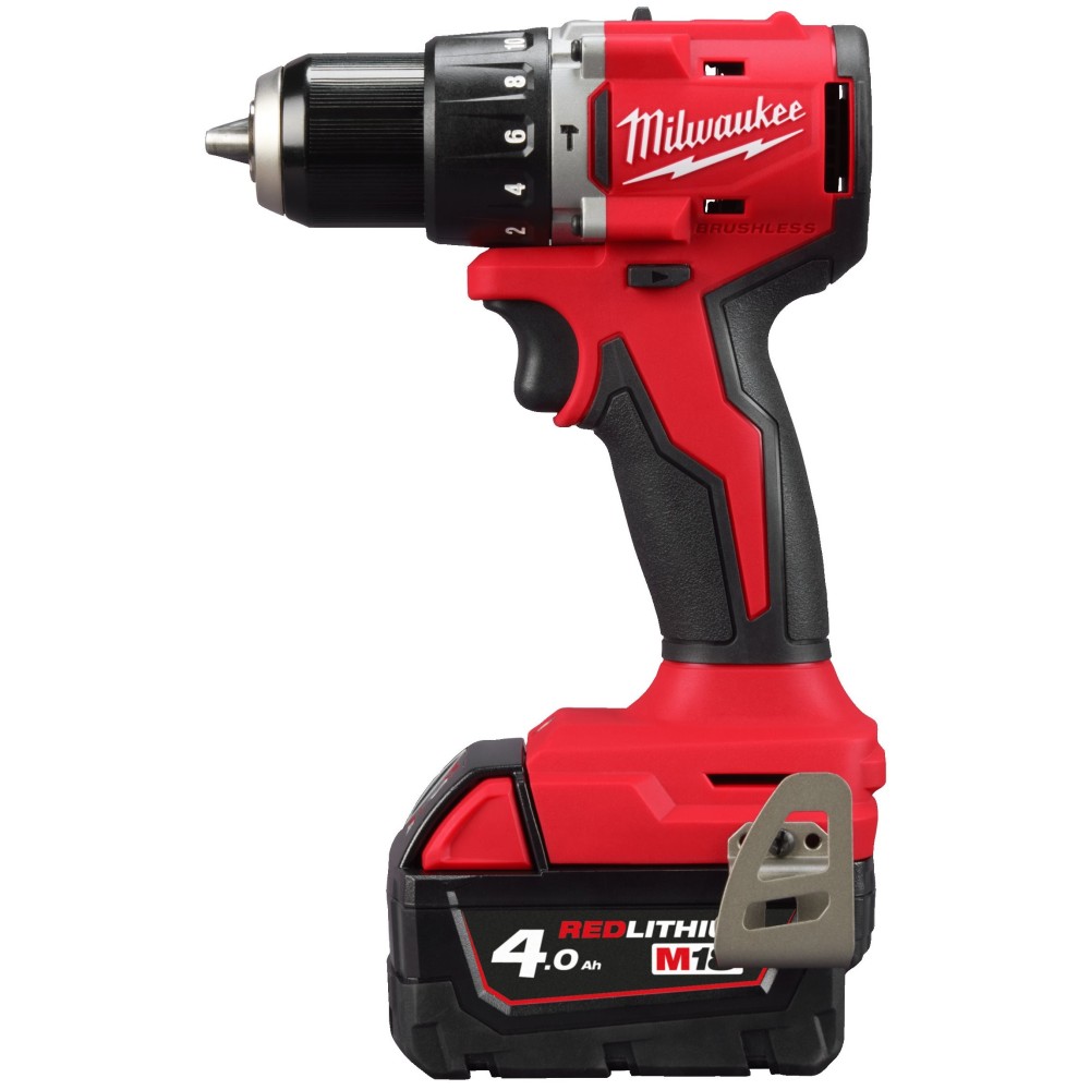 Аккумуляторная ударная дрель-шуруповерт Milwaukee M18 BLPDRC-402C