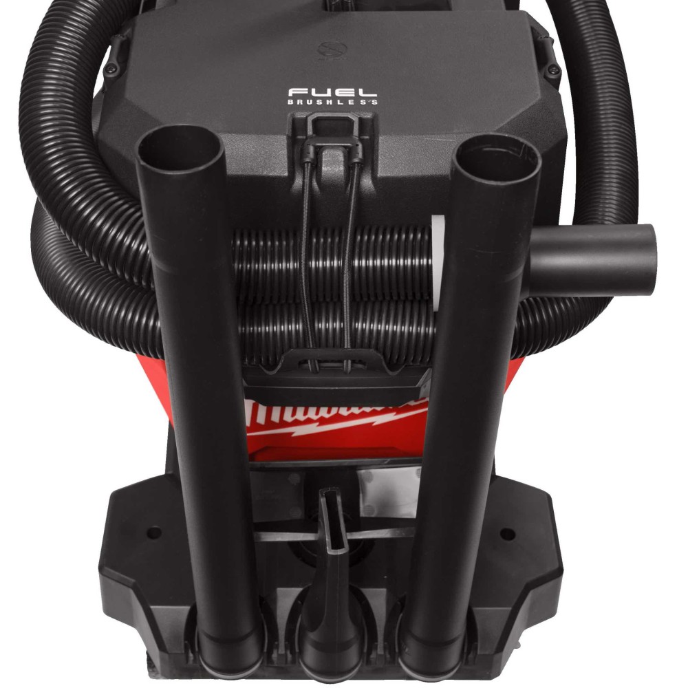 Аккумуляторный пылесос для воды и сухого мусора Milwaukee M18 FUEL F2VC23L-0