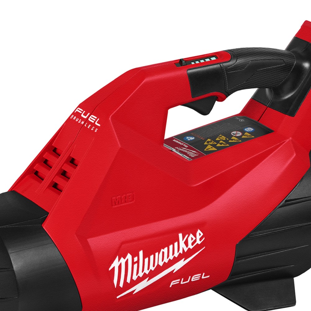 Аккумуляторная воздуходувка Milwaukee M18 FBLG3-0