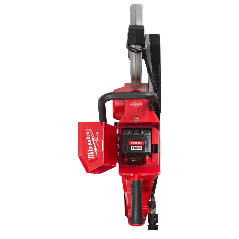 Аккумуляторная отрезная машина Milwaukee M18COS230-121