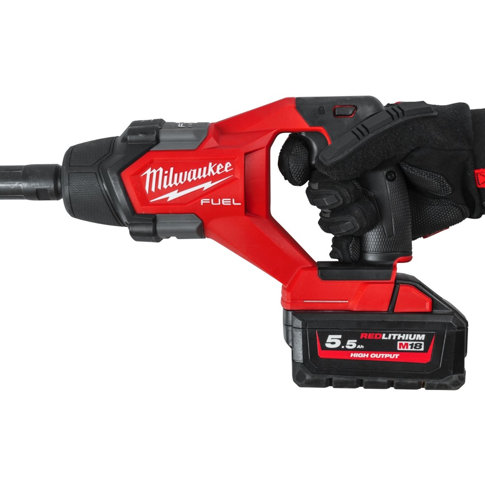 Аккумуляторный вибратор для бетона Milwaukee M18 FUEL FCVN24-551