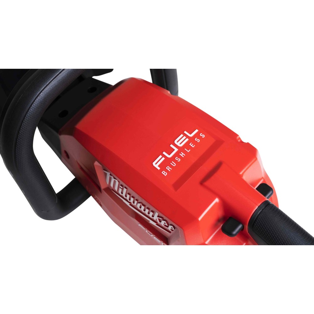 Аккумуляторный кусторез Milwaukee M18 FHET60-802