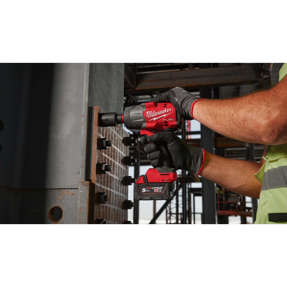 Аккумуляторный гайковёрт Milwaukee M18 FUEL FHIW2F12-502X