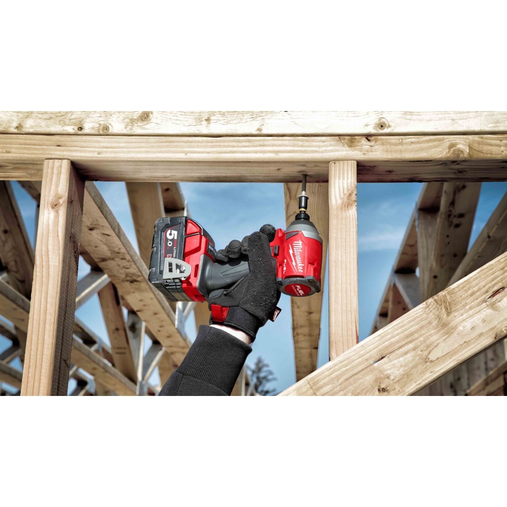 Аккумуляторный импульсный винтоверт Milwaukee M18 FUEL FID2-502X