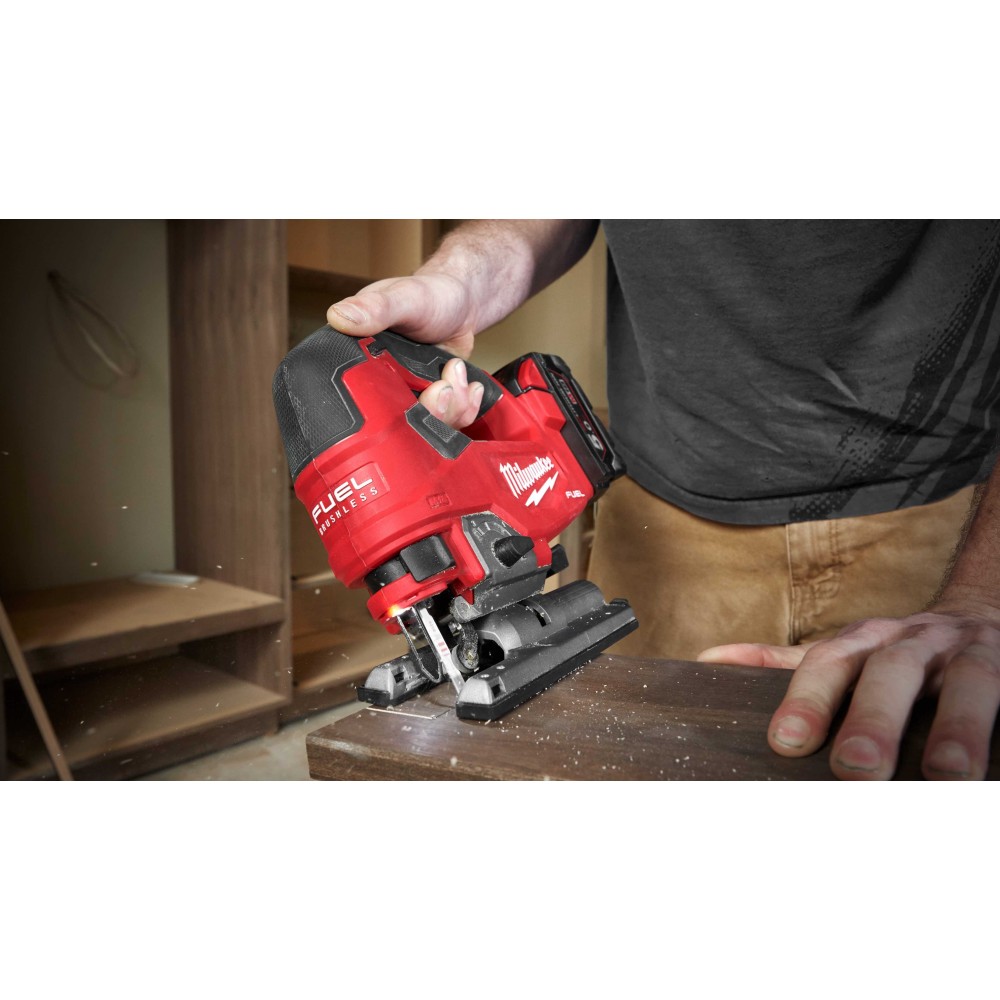 Аккумуляторный лобзик Milwaukee M18 FUEL FJS-0X