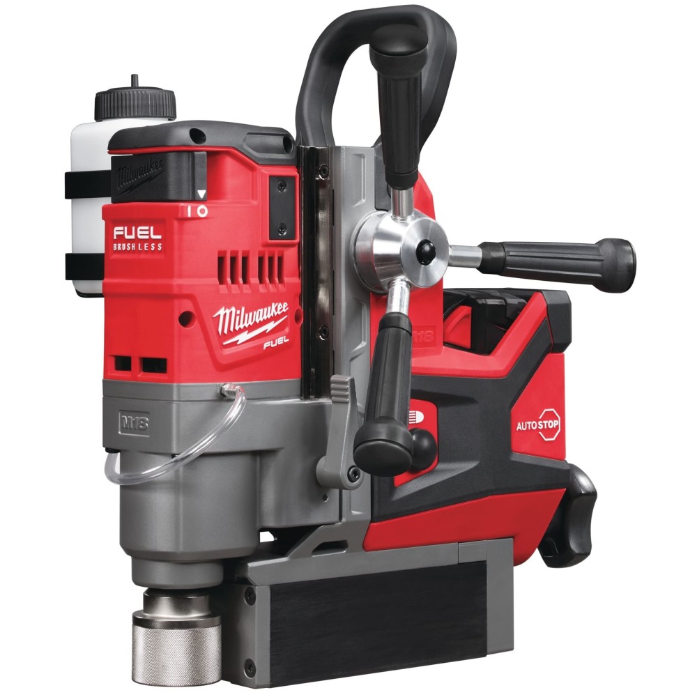 Аккумуляторная дрель на магнитной станине с постоянным магнитом Milwaukee M18 FUEL FMDP-502C