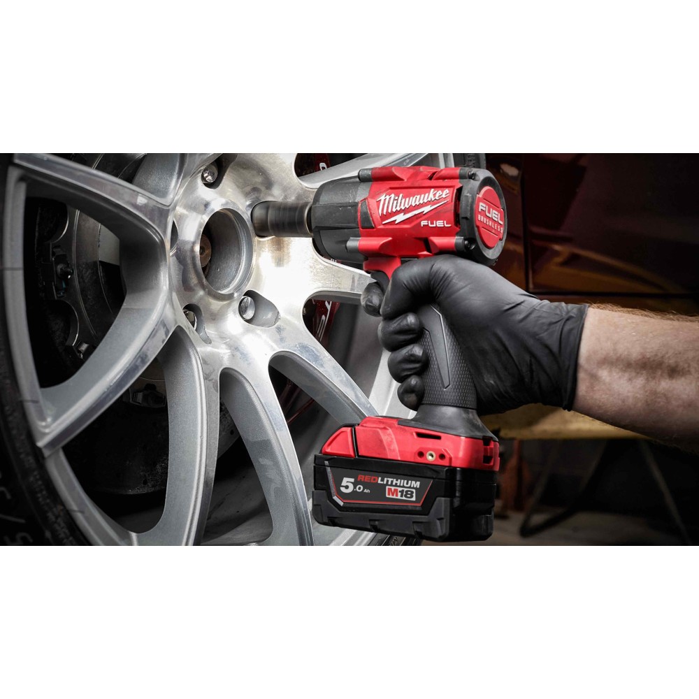 Аккумуляторный гайковёрт Milwaukee M18 FMTIW2F12-0X FUEL