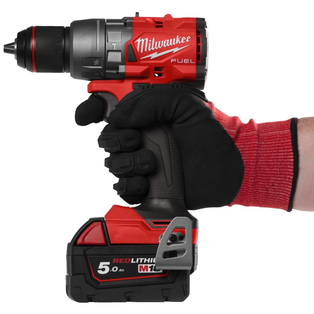 Аккумуляторная ударная дрель-шуруповерт Milwaukee M18 FUEL FPD3-502X