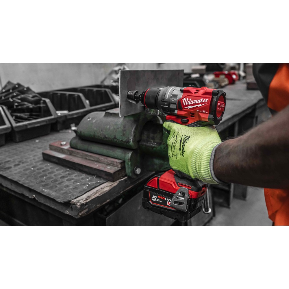 Аккумуляторная ударная дрель-шуруповерт Milwaukee M18 FUEL FPD3-502X