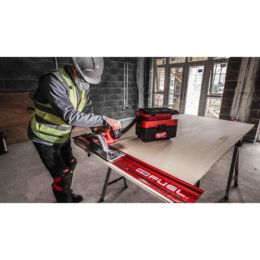 Аккумуляторная погружная циркулярная пила Milwaukee M18 FUEL FPS55-552P