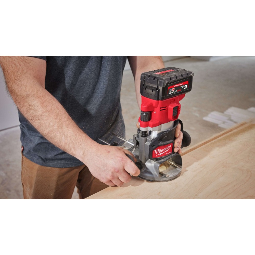 Аккумуляторный фрезер Milwaukee M18 FUEL FR12-0X