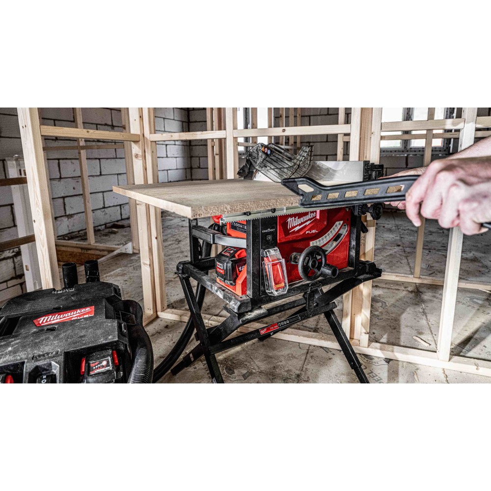 Настольная пила Milwaukee M18 FTS210-0 FUEL ONE-KEY