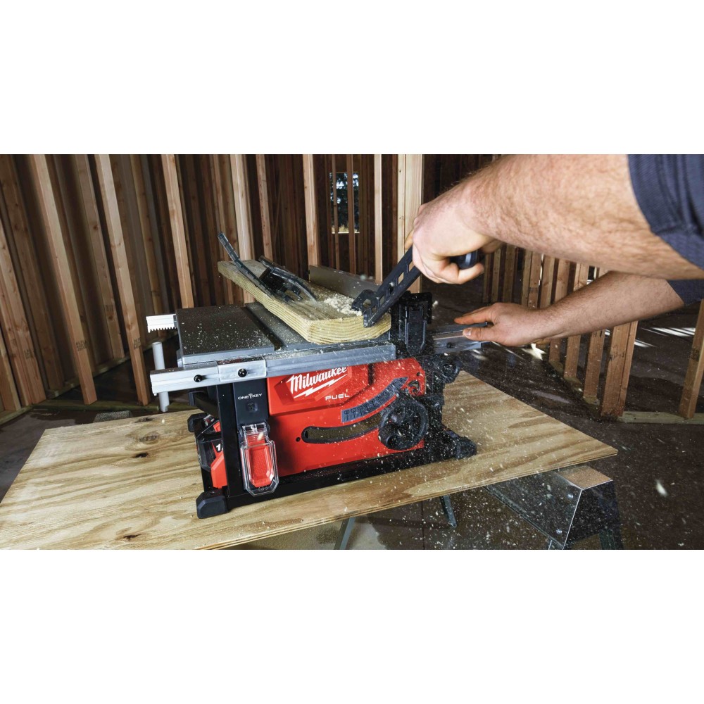 Настольная пила Milwaukee M18 FTS210-0 FUEL ONE-KEY