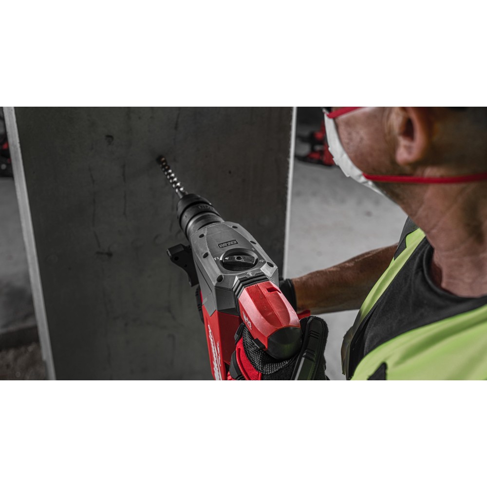 Аккумуляторный перфоратор Milwaukee M18 FUEL ONEFHPX-0