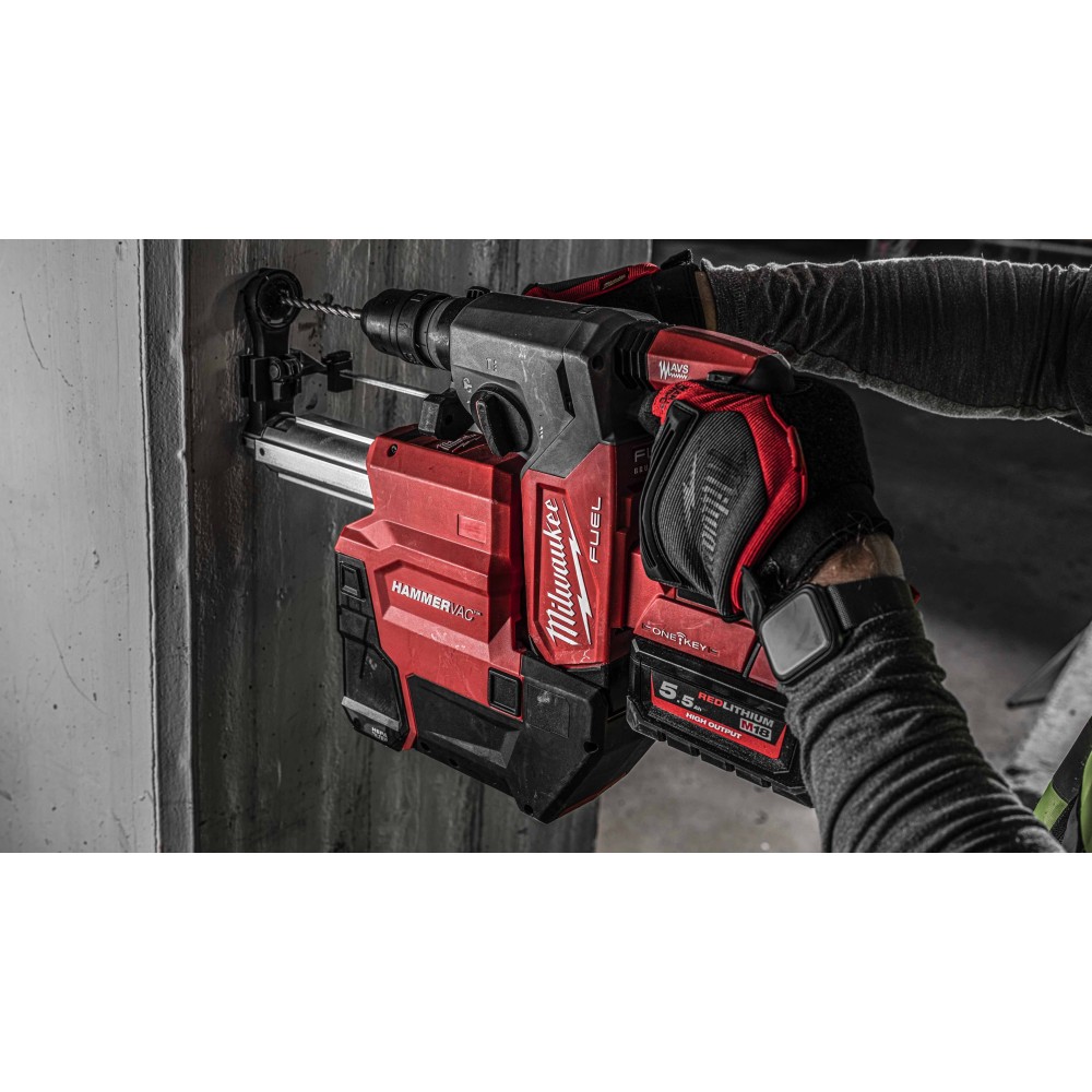 Аккумуляторный перфоратор с системой пылеудаления Milwaukee M18 FUEL ONEFHXDEL-552C