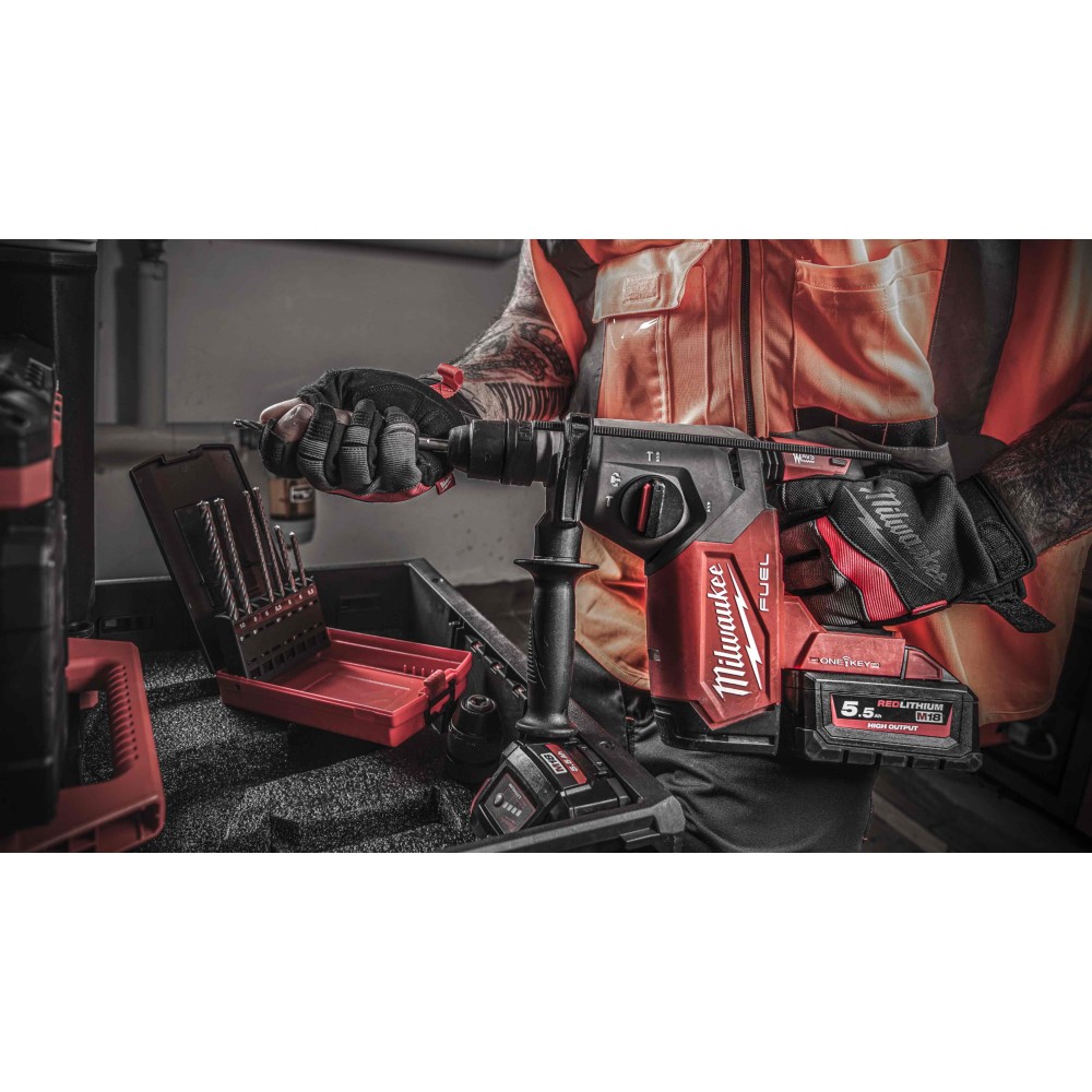 Аккумуляторный перфоратор Milwaukee M18 FUEL ONEFHX-0X