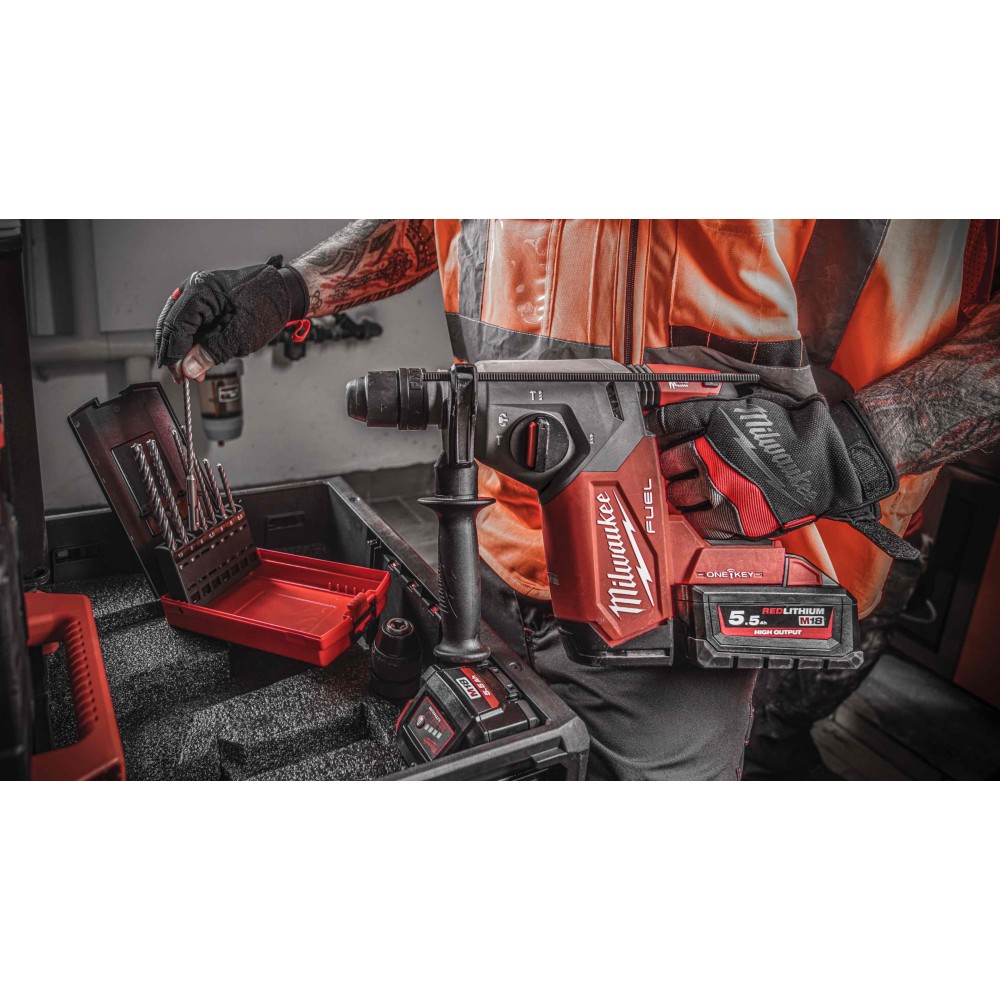 Аккумуляторный перфоратор Milwaukee M18 FUEL ONEFHX-0X