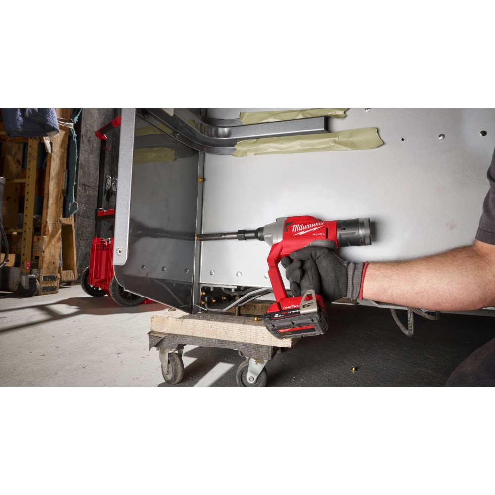 Аккумуляторный заклепочник Milwaukee M18 FUEL ONEFLT-502X