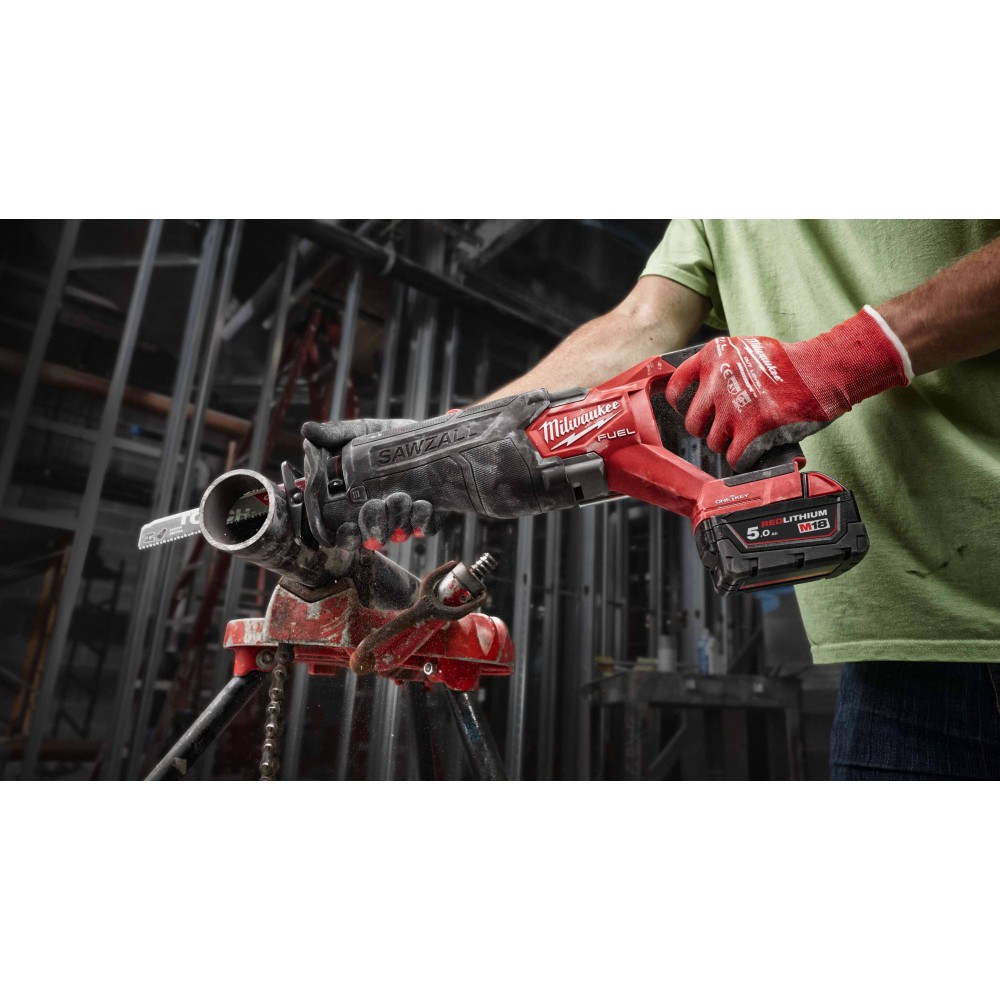 Аккумуляторная сабельная пила Milwaukee M18 FUEL ONEFSZ-0X