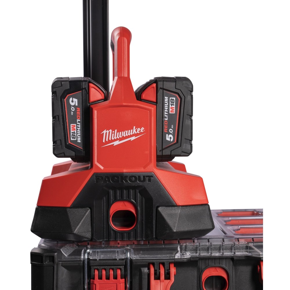 Зарядное устройство Milwaukee M18 PC6 EU на 6 аккумуляторов