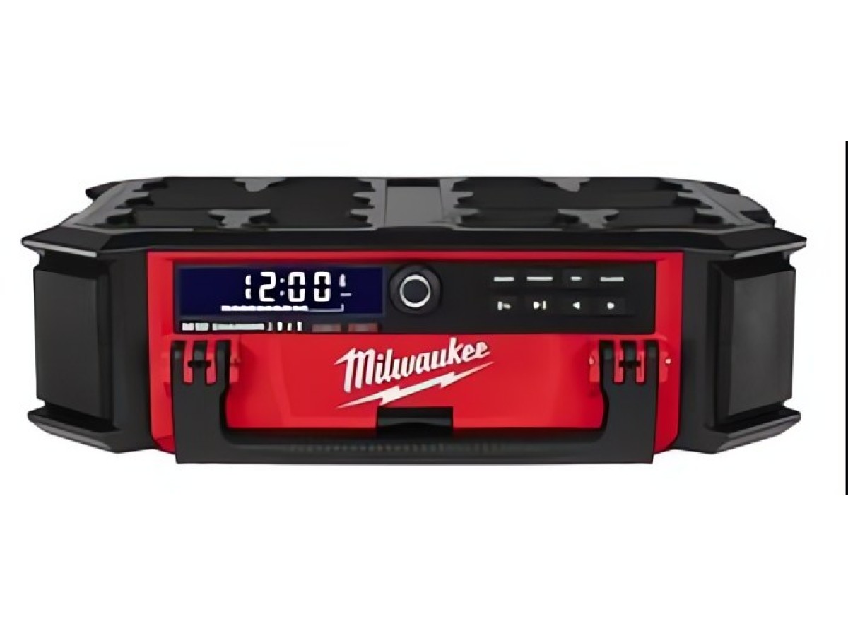 MILWAUKEE® представляет идеальную аудиосистему для стройплощадки: M18™ PACKOUT™ Radio and Charger