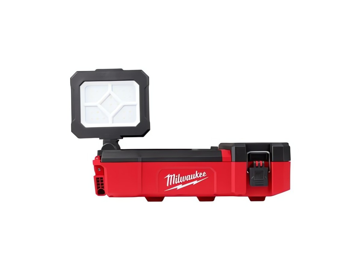MILWAUKEE® продолжает освещать рабочую площадку с новым осветительным решением, совместимым с PACKOUT™