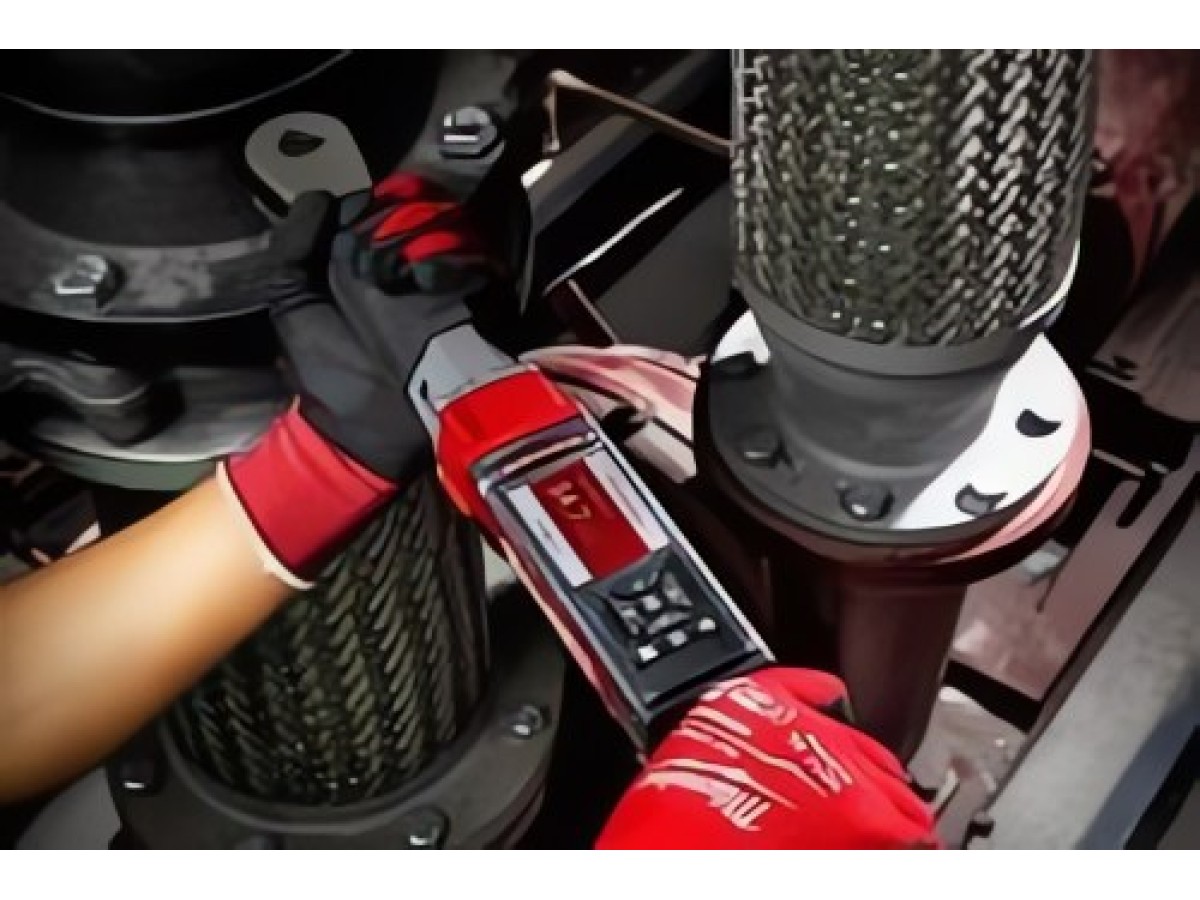 Milwaukee Tool представляет первый в отрасли моторизованный динамометрический ключ, обеспечивающий монтаж на 50% быстрее