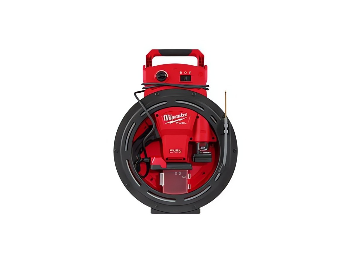 MILWAUKEE® выводит категорию оборудования для прочистки труб на новый уровень скорости и контроля