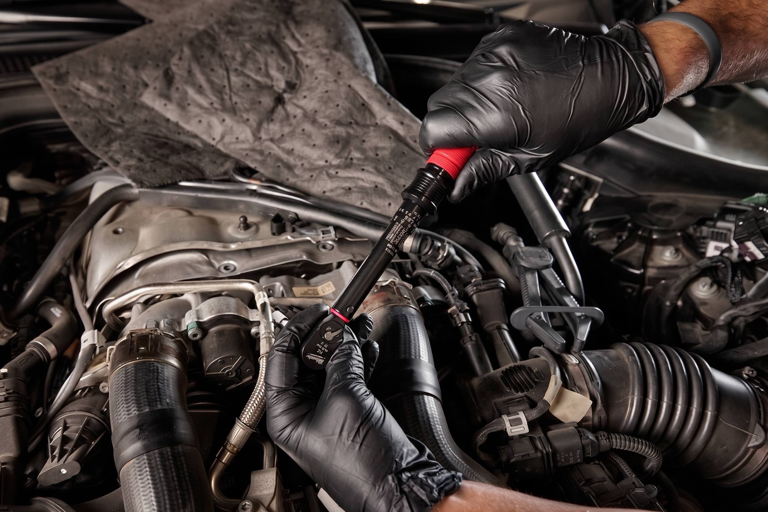 Milwaukee Click Torque Wrench затяжка колеса автомобиля