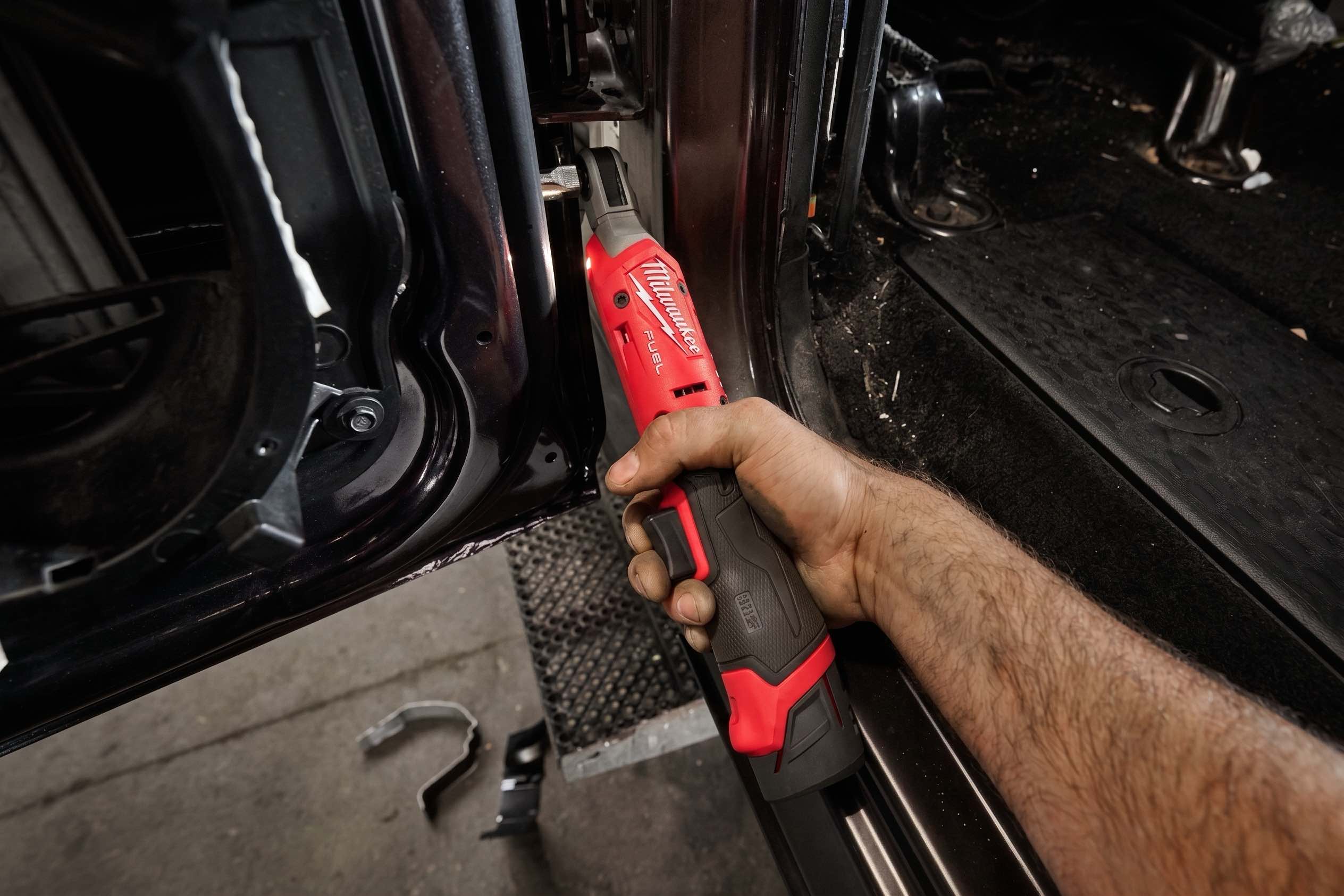 Milwaukee M12 FUEL Ratchets 1/4 3/8 1/2