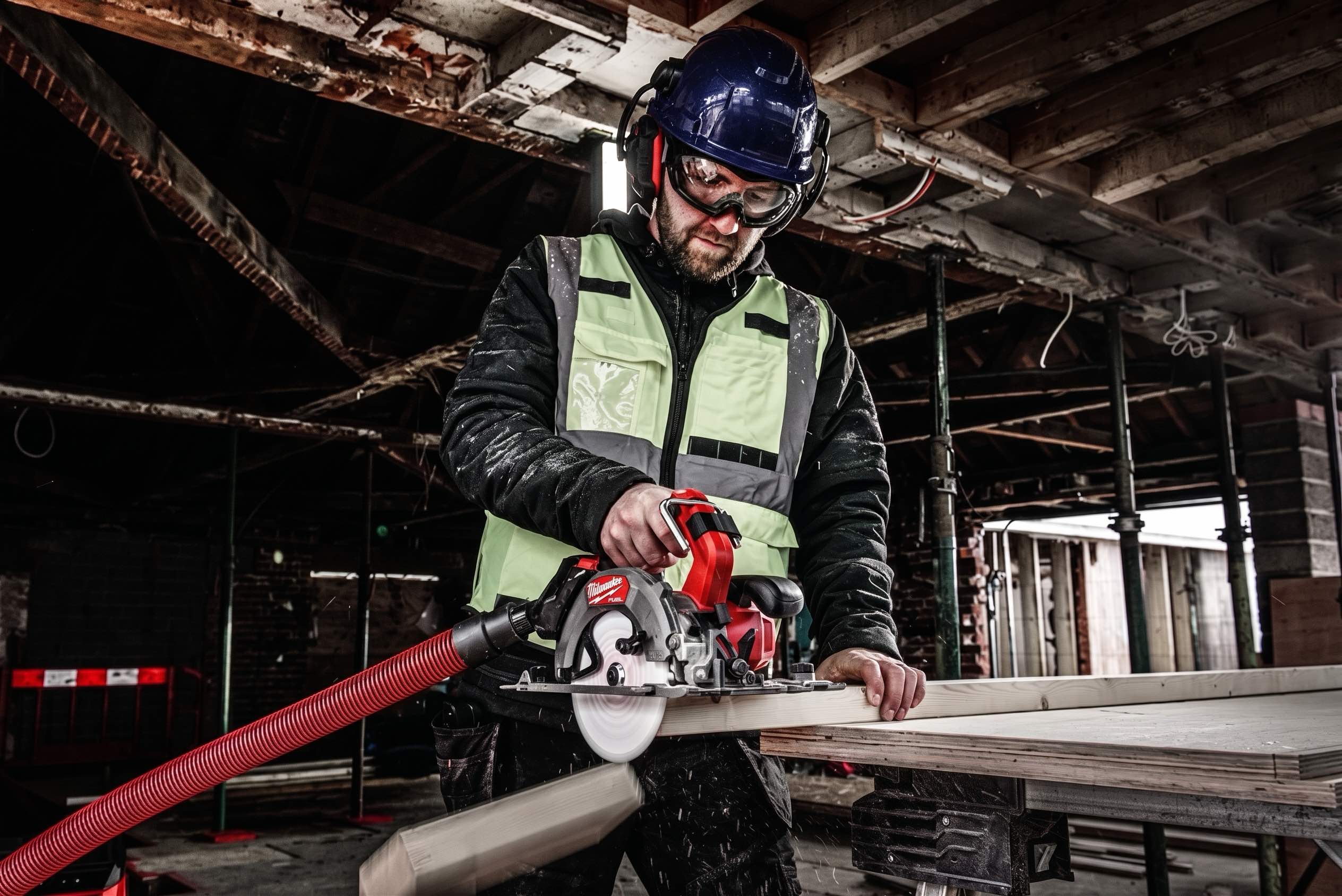 Комплект Milwaukee M18 FUEL 165 мм Deep Cut Circular Saw M18 FCSDC165-552C