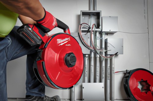 MILWAUKEE® M18 FPFT — первая в мире аккумуляторная протяжка для кабеля!